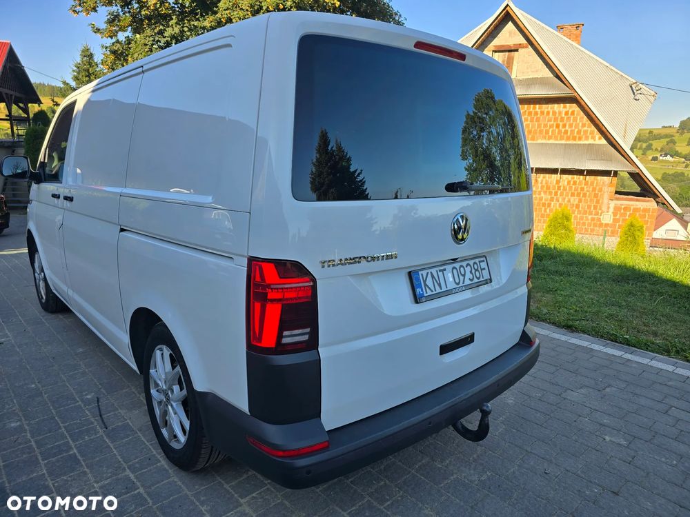 Volkswagen Transporter - 4