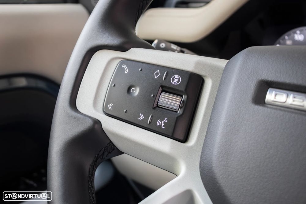 Land Rover Defender 3.0 I6 90 AWD SE - 15