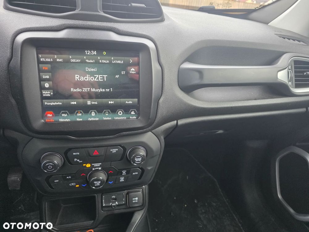 Jeep Renegade 1.4 MultiAir Longitude - 13