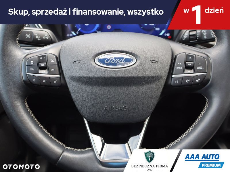 Ford Kuga - 18