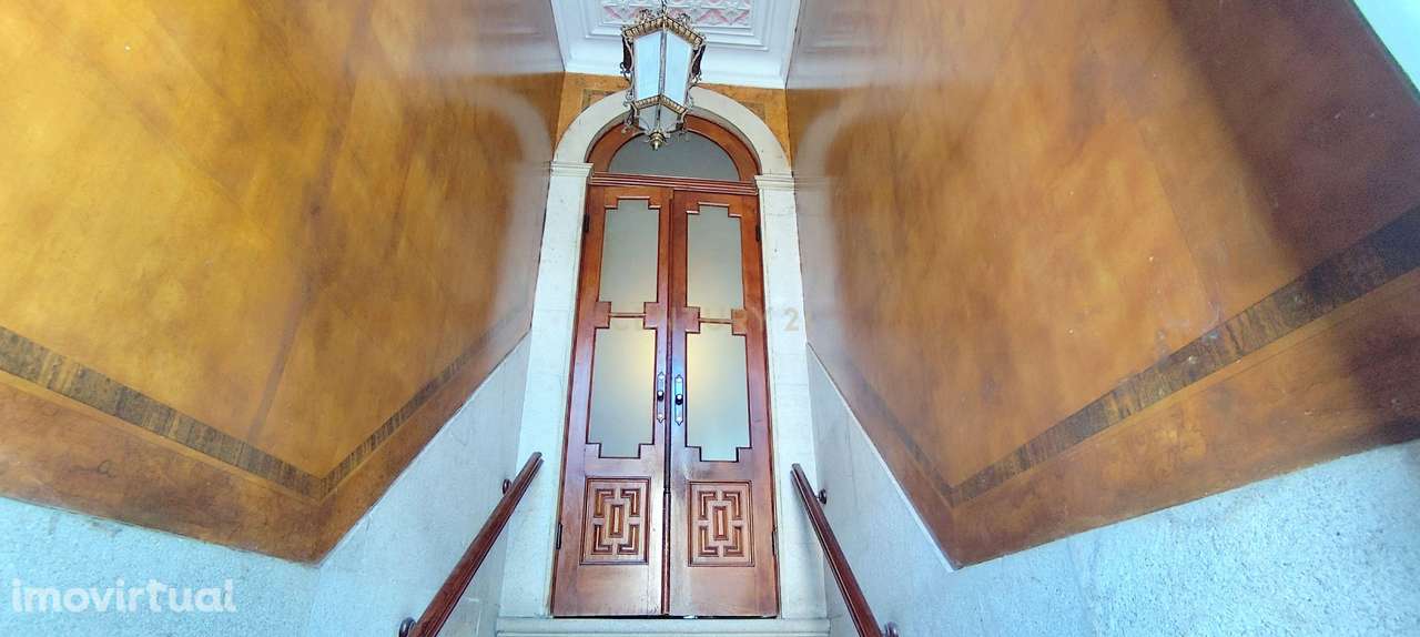 Prédio no coração do centro histórico de Chaves - Grande imagem: 2/50