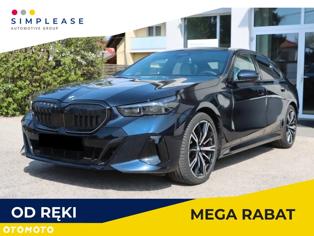 BMW Seria 5 540d xDrive mHEV M Sport - 2