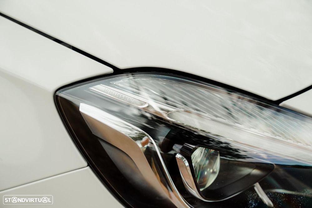 Mercedes-Benz A 45 AMG 4-Matic - 8