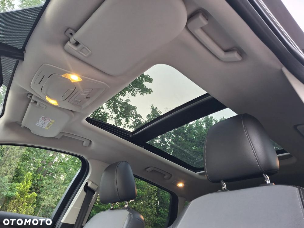 Ford Kuga 2.0 TDCi 4x2 Titanium - 32