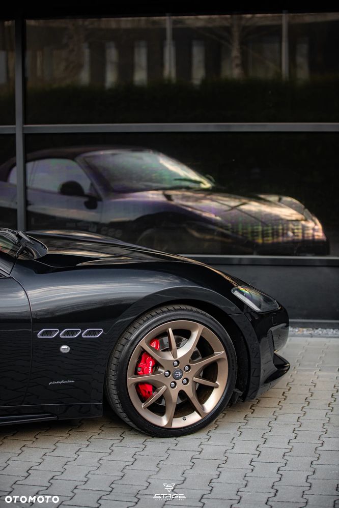 Maserati GranCabrio Sport - 19