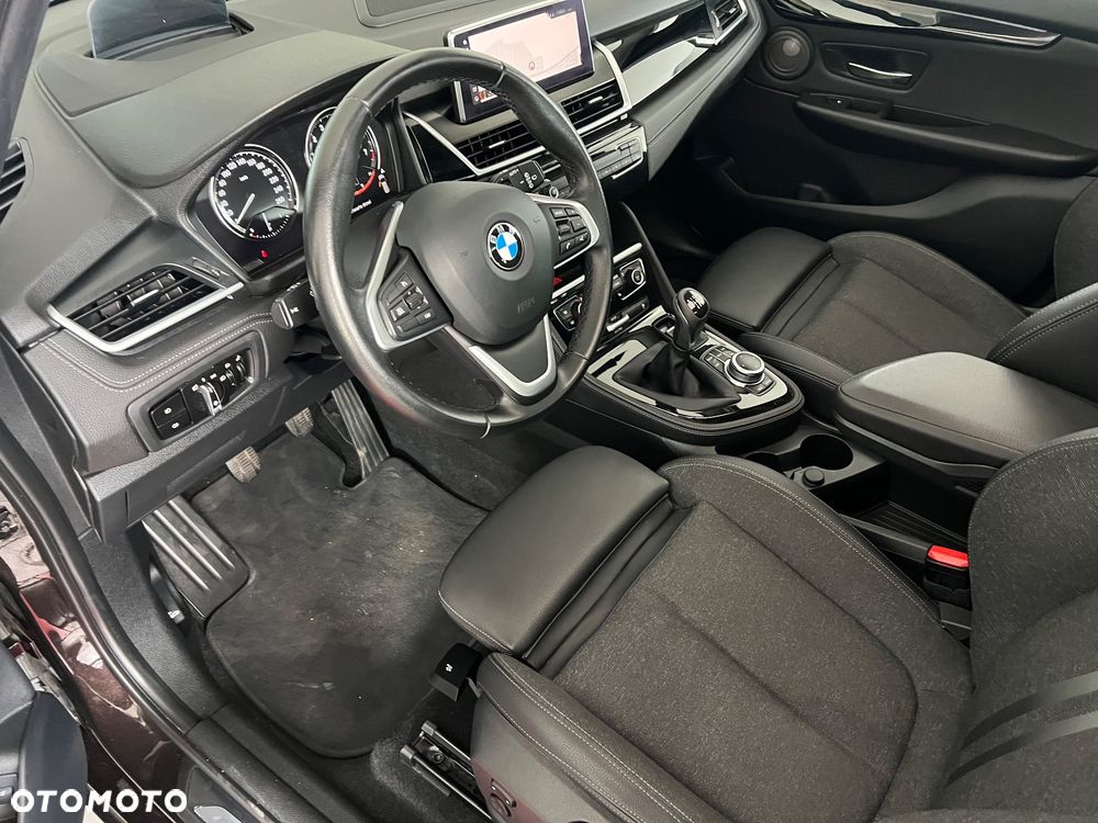 BMW Seria 2 - 13