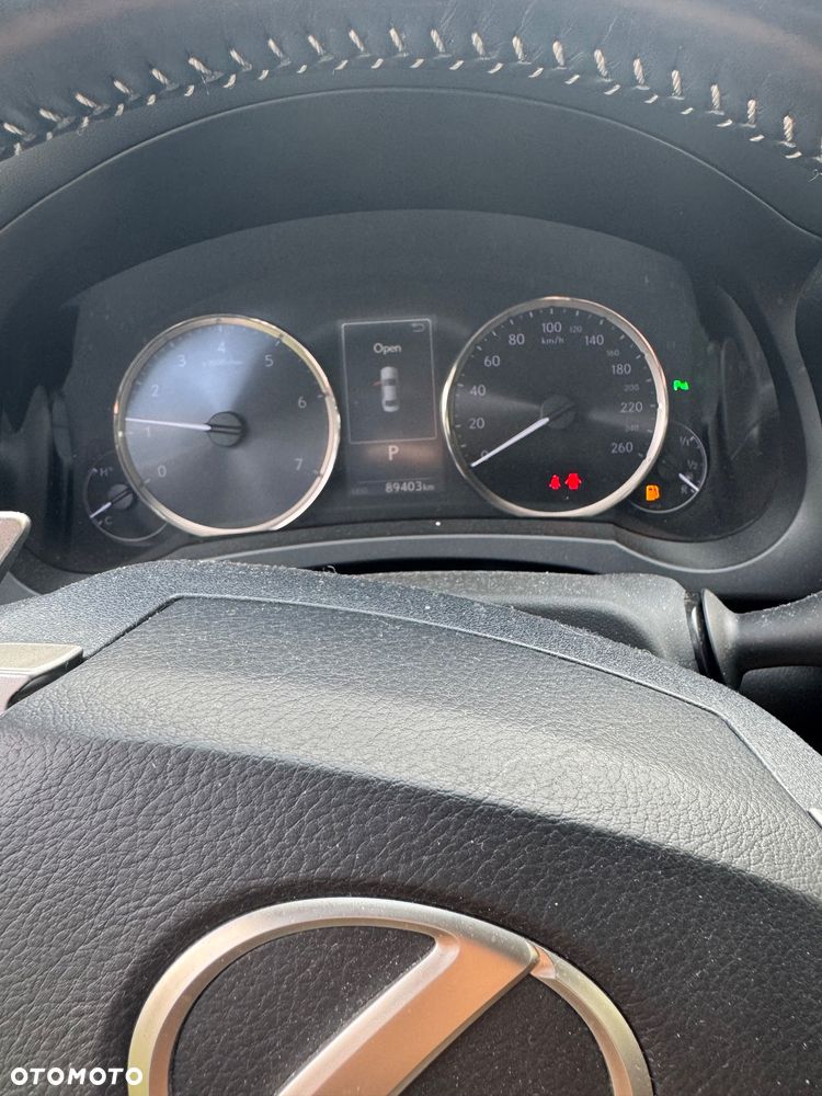 Lexus IS 200t Comfort - 12
