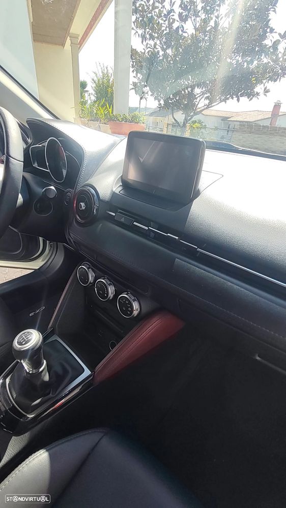 Mazda CX-3 1.5 Sky.Excellence Navi - 13
