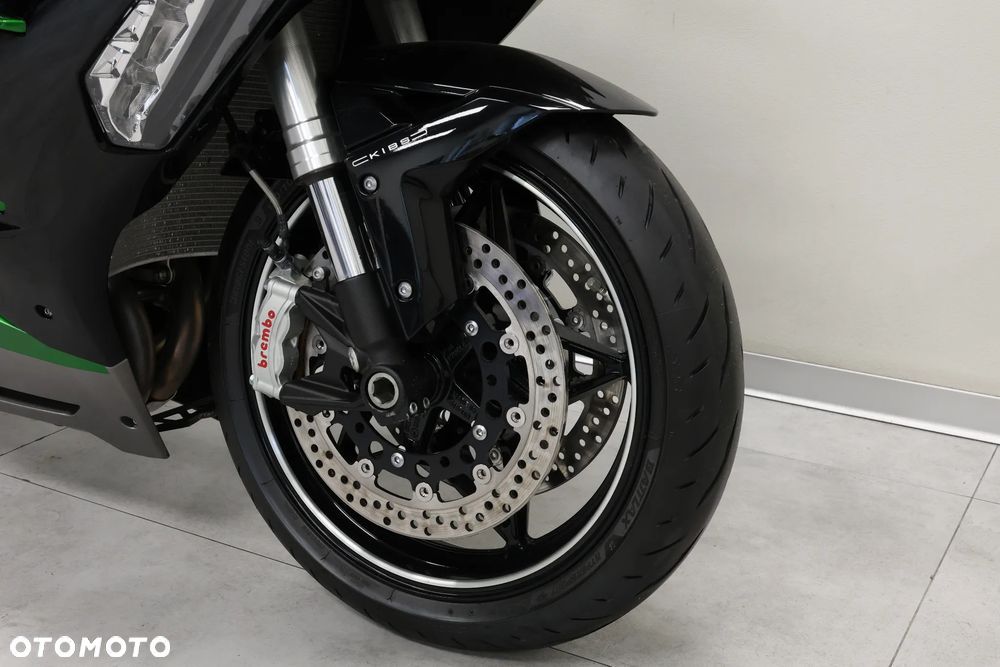 Kawasaki Ninja H2 SX - 31