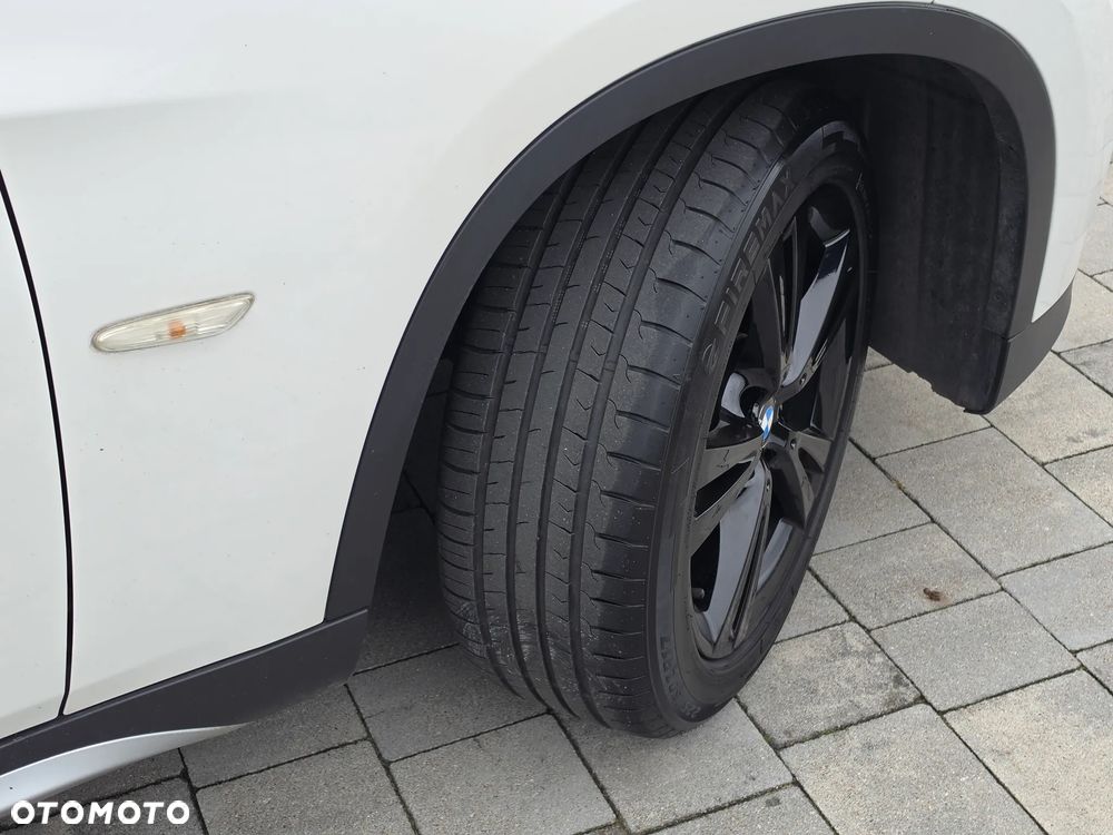 BMW X1 sDrive18i Sport Line - 12