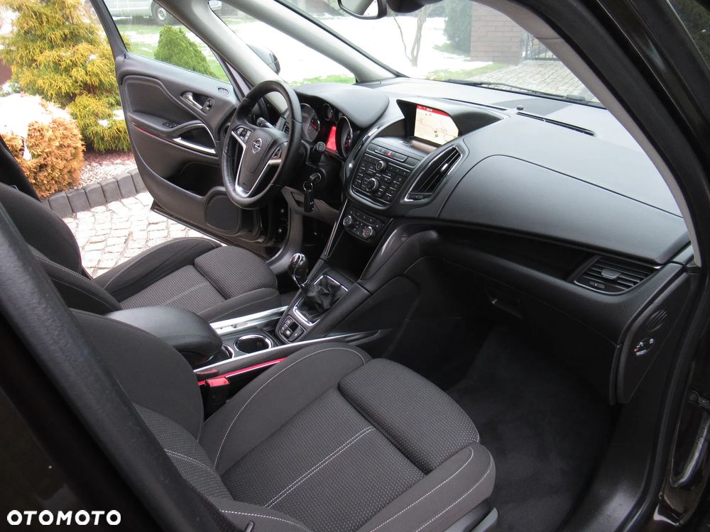 Opel Zafira Tourer 1.4 Turbo Business Innovation - 36