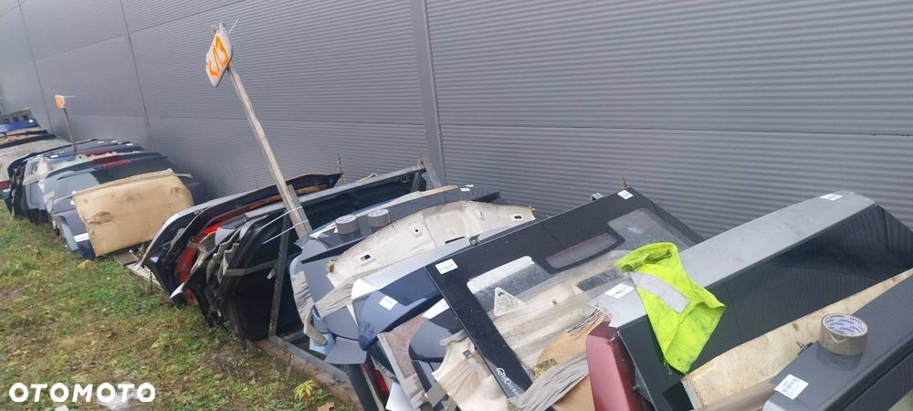 KLAPA BAGAŻNIKA KOMPLETNA MERCEDES-BENZ W163 ML 320 - 12