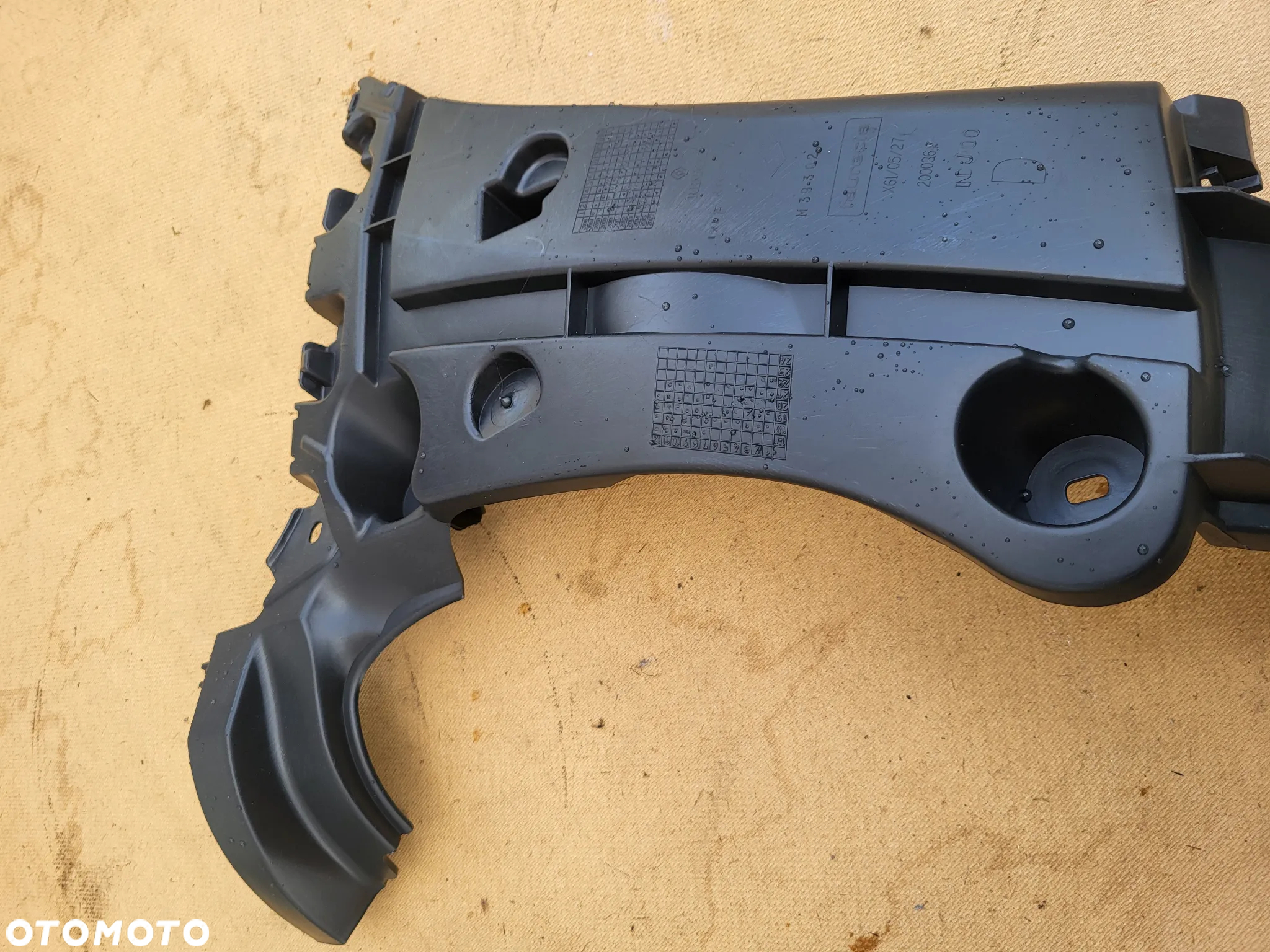 RENAULT KANGOO II UCHWYT / MOCOWANIE ZDERZAKA TYLNEGO 8200435435 - 2