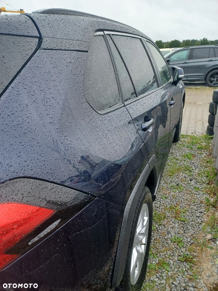 Toyota RAV4 - 5