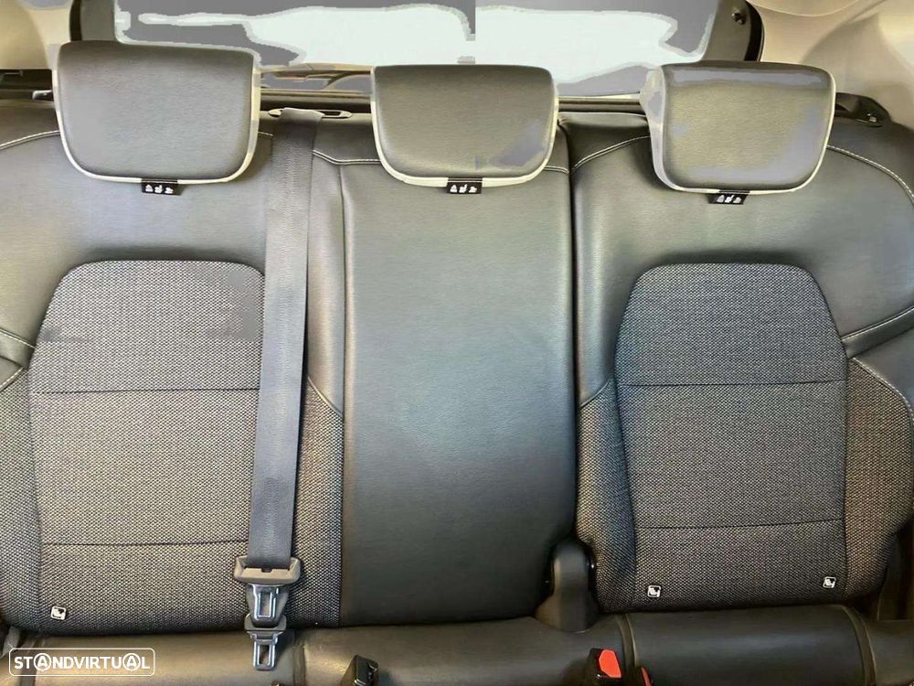 Renault Captur 1.0 TCe Techno - 16