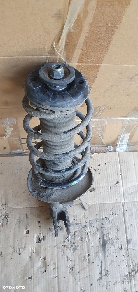 Amortyzator lewy przód sprężyna Peugeot 3008 - 2