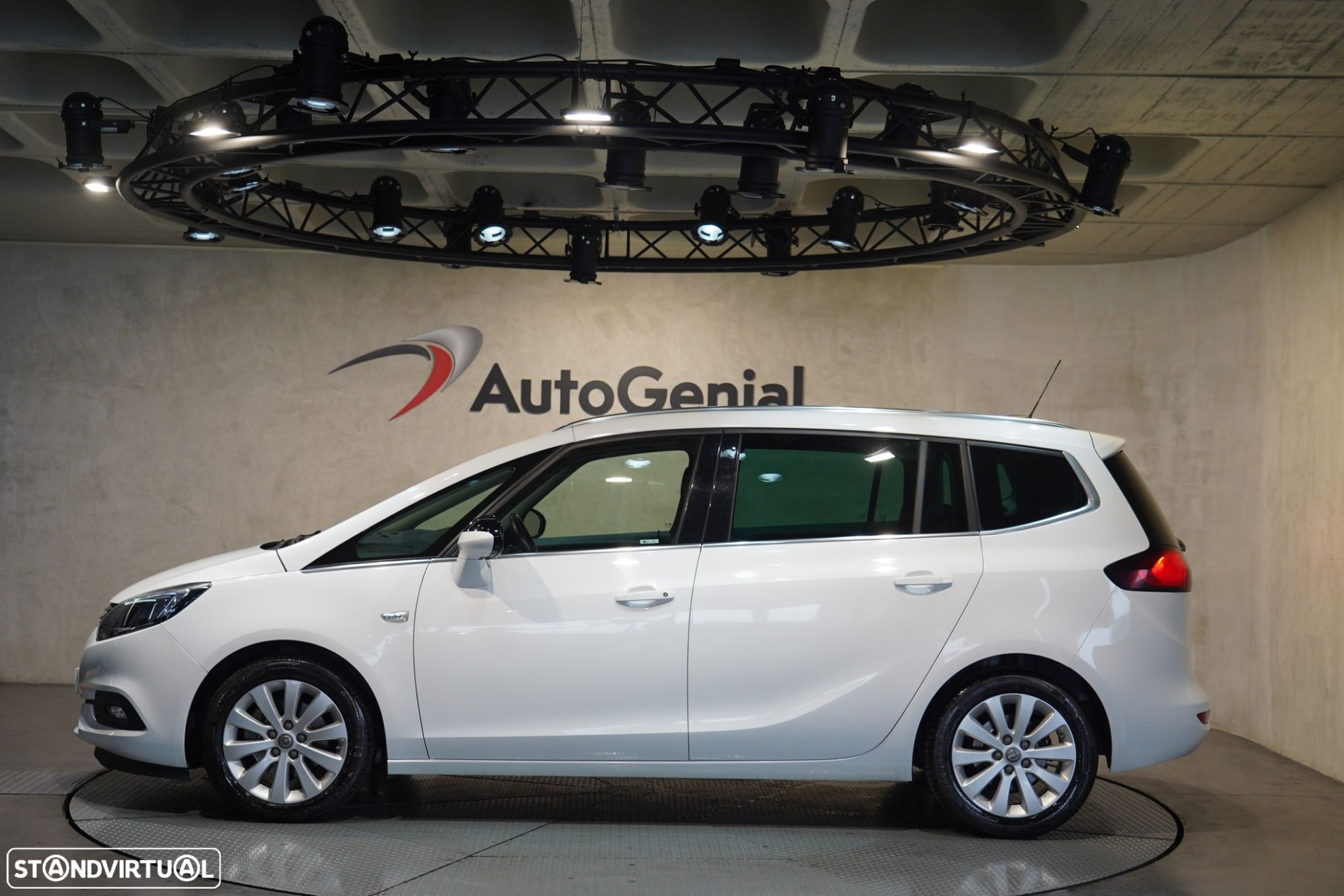 Opel Zafira 1.4 T Dynamic S/S - 4