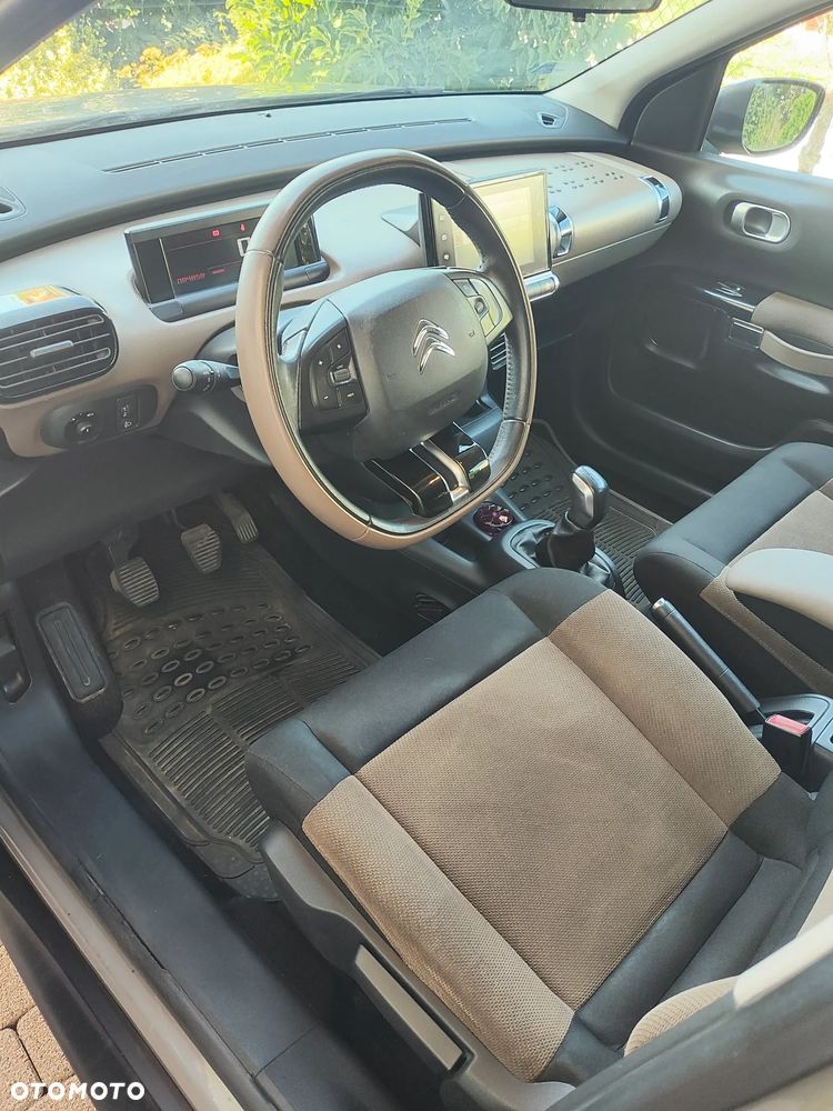 Citroën C4 Cactus 1.2 PureTech Live EU6 - 4
