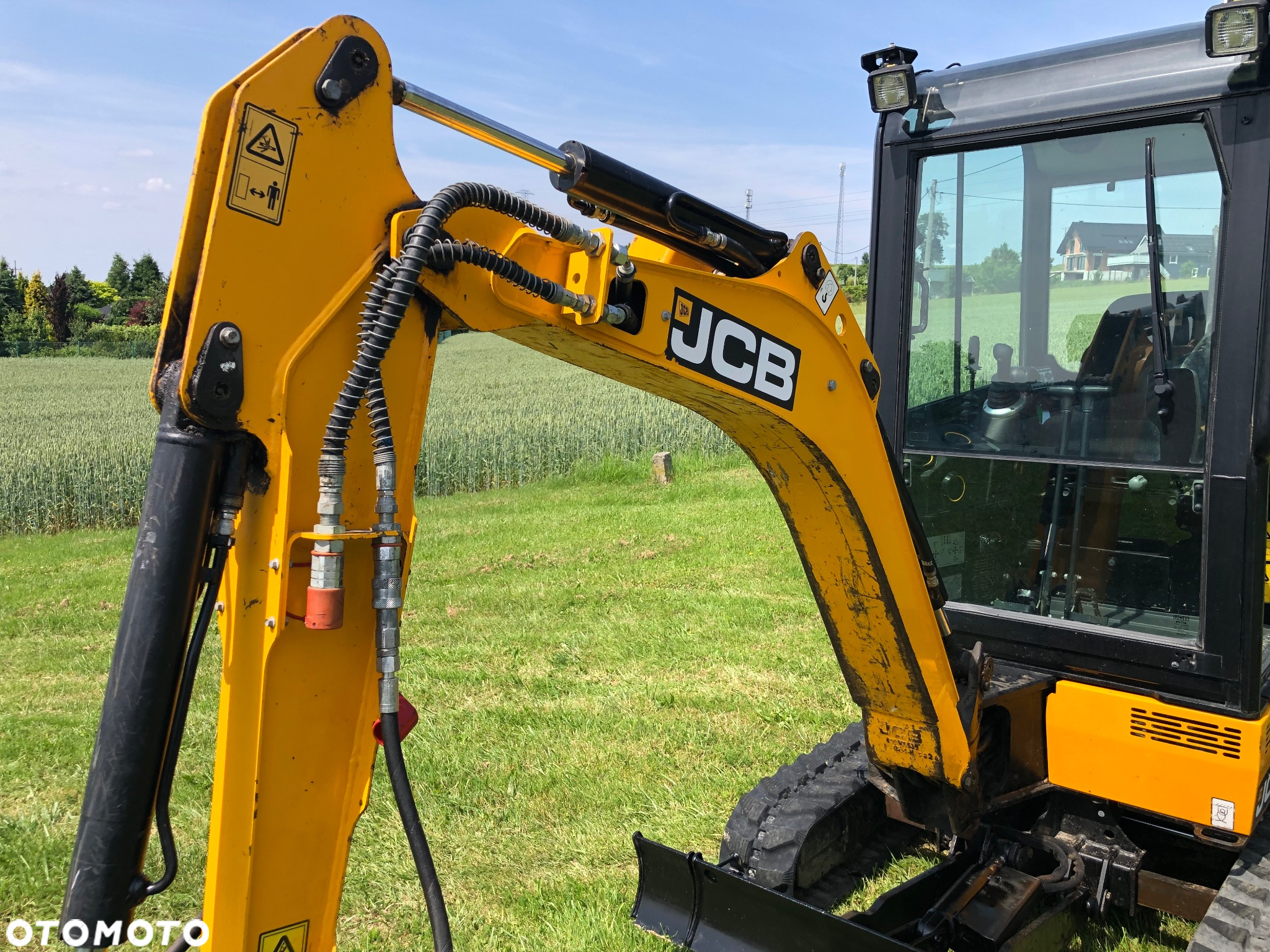 JCB 19C-1 - 4