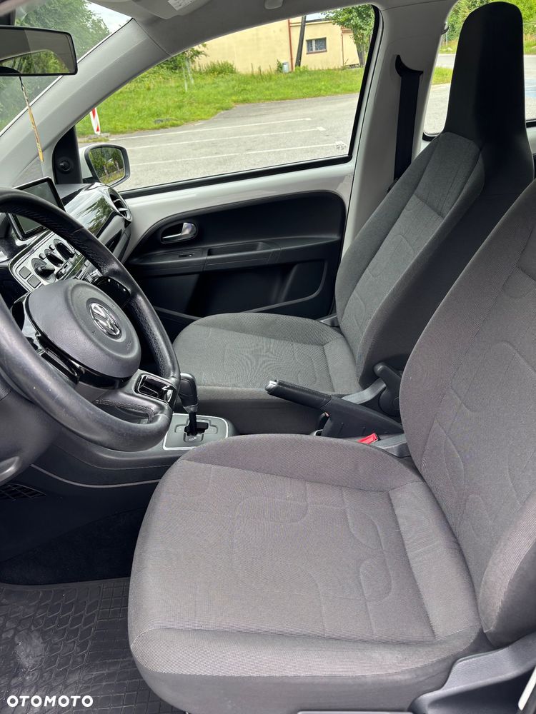 Volkswagen up! 1.0 move - 6