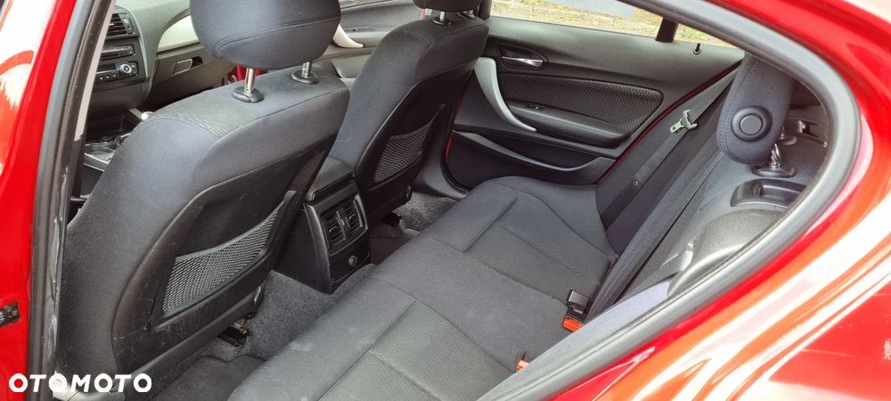 BMW Seria 1 116i - 15