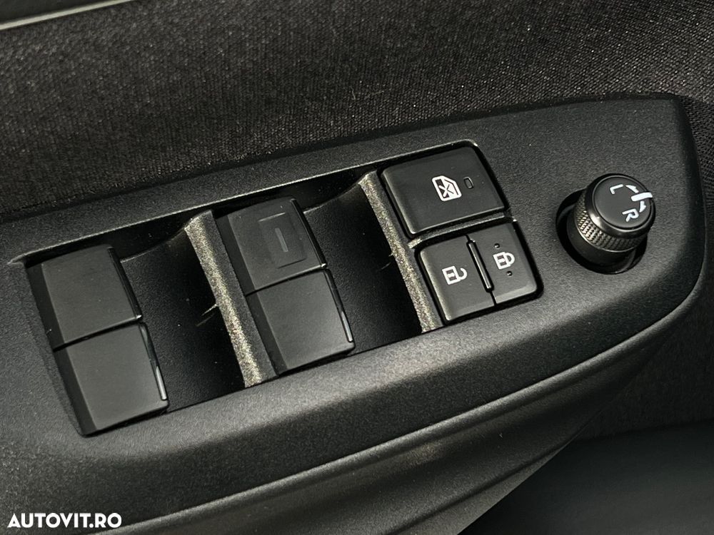 Toyota Yaris 1.5 MT Dynamic - 19