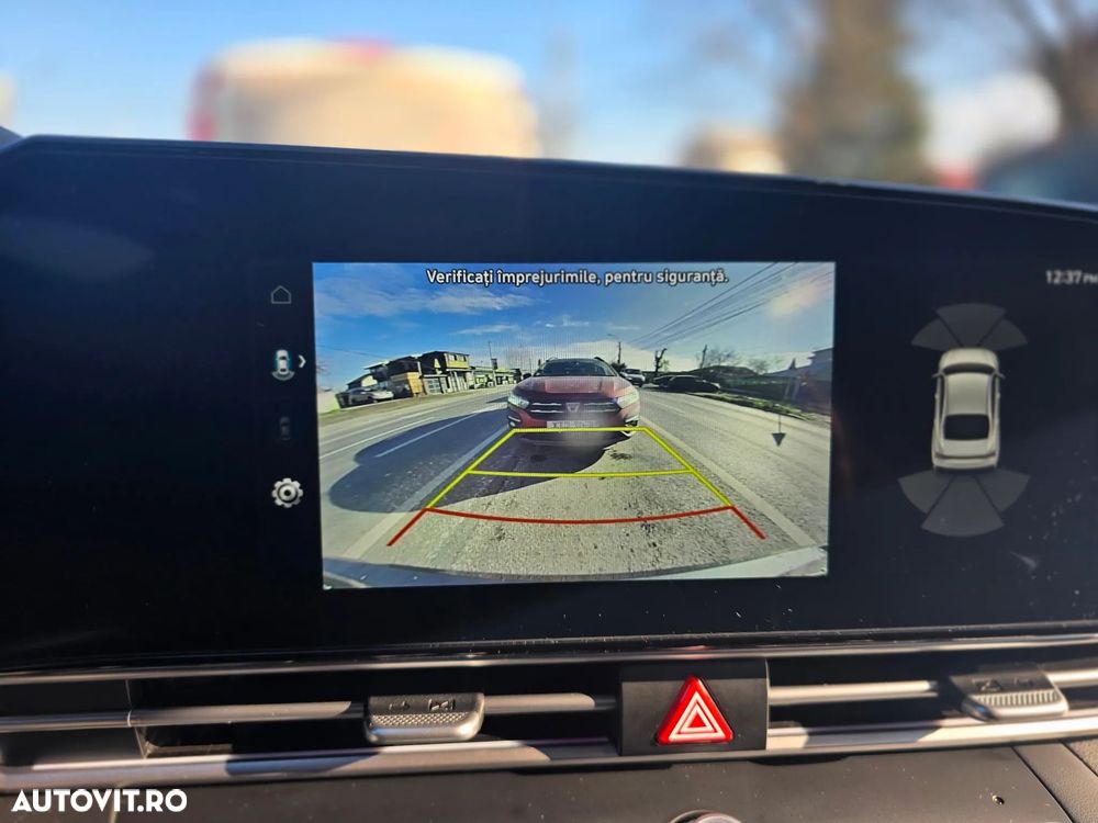 Hyundai Elantra 1.6 l 123 CP CVT Highway - 20