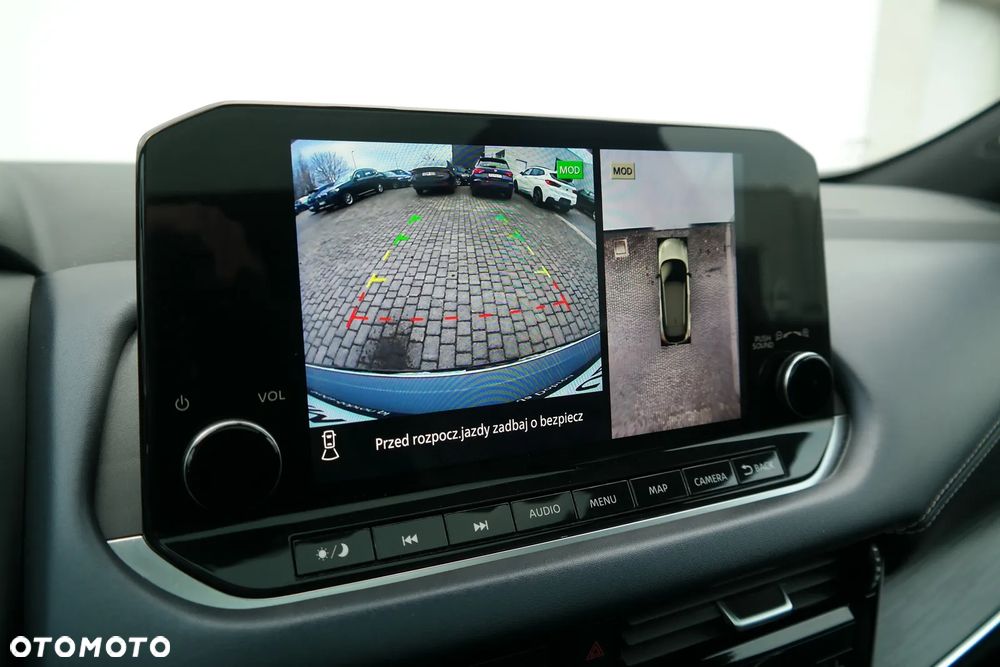 Nissan Qashqai 1.3 DIG-T Tekna DCT - 28