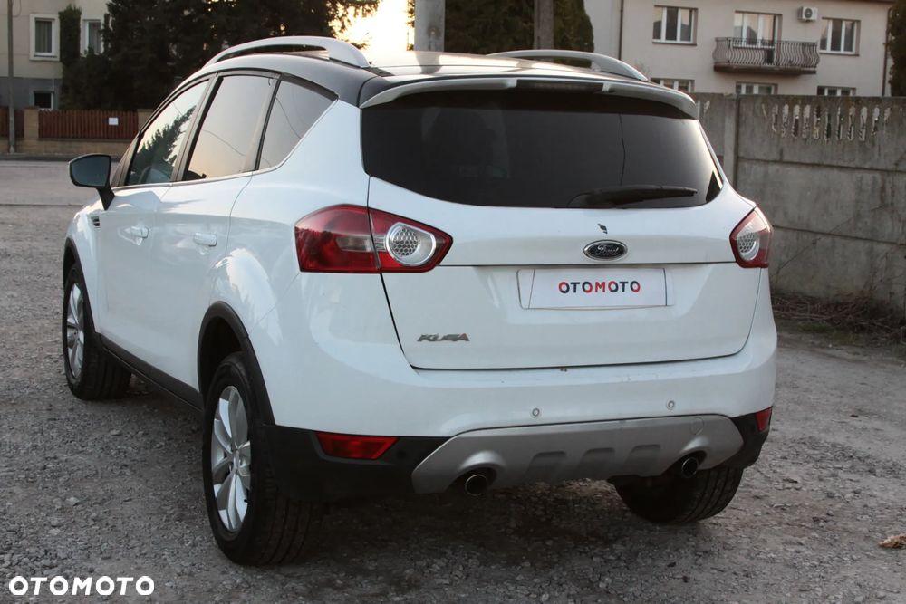 Ford Kuga 2.0 TDCi Titanium - 9