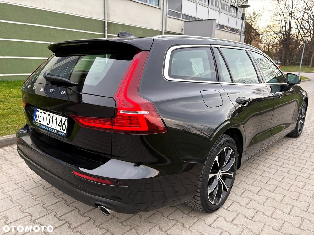 Volvo V60 D3 Momentum Pro - 16