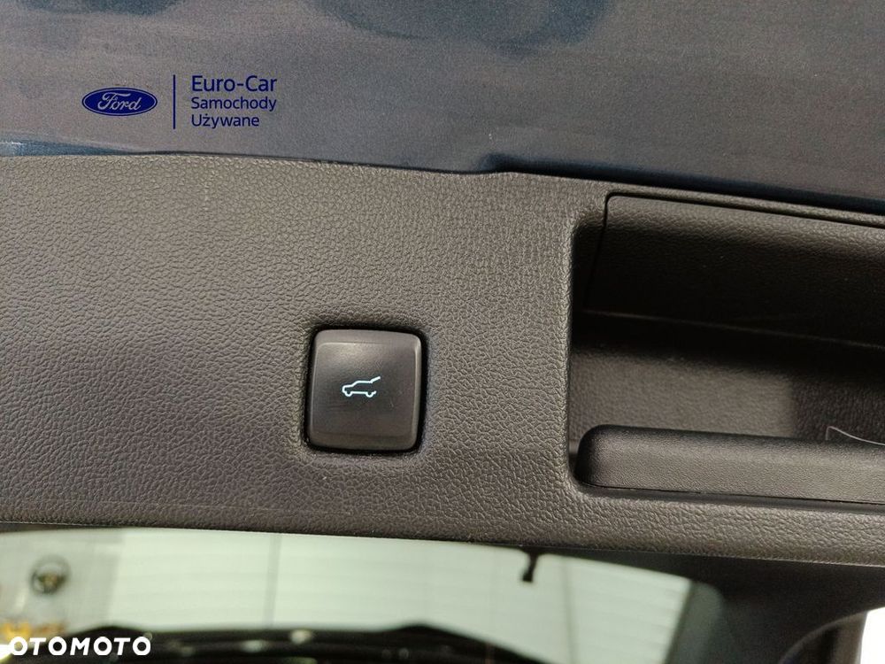 Ford Kuga 2.5 Duratec PHEV ST-LINE X - 9