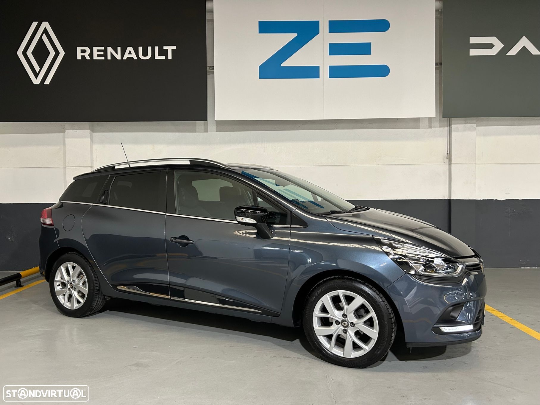 Renault Clio Sport Tourer 0.9 TCe Limited - 1