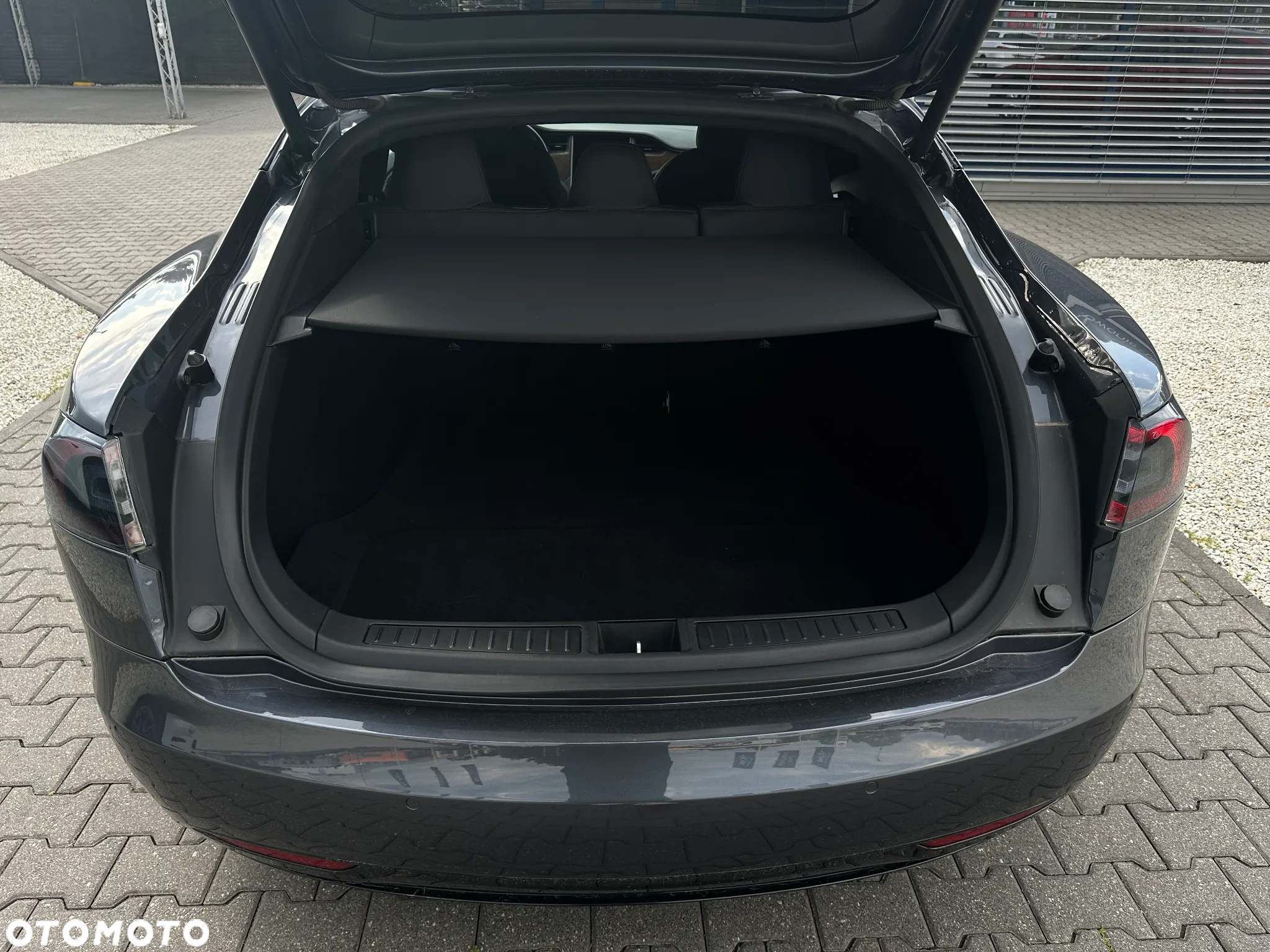 Tesla Model S Long Range AWD - 8