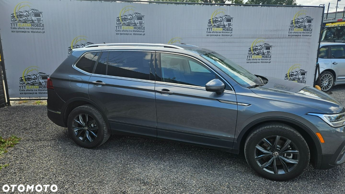 Volkswagen Tiguan - 11