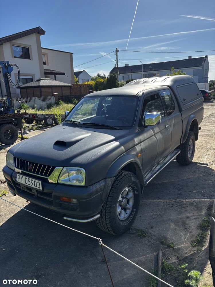 Mitsubishi L200 - 2