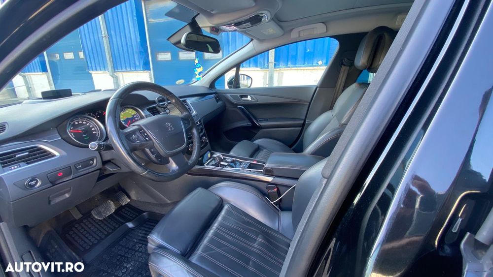 Peugeot 508 RXH Hybrid4 - 9