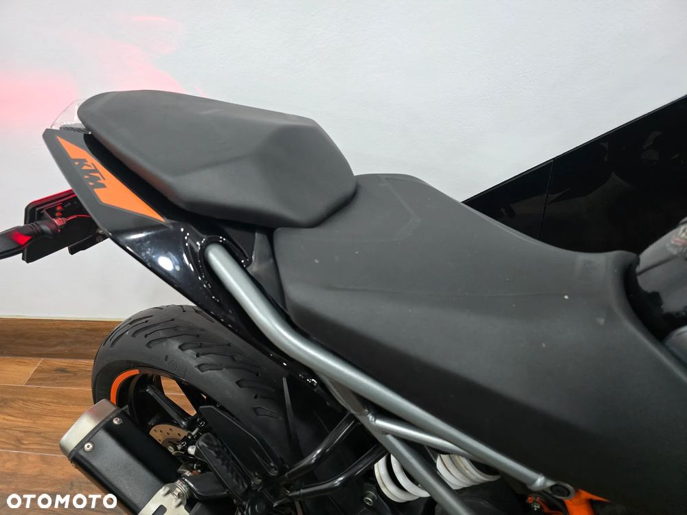 KTM Duke - 20