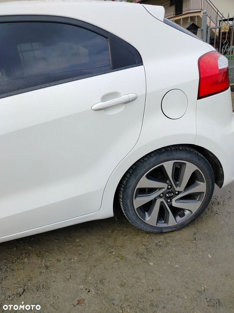Kia Rio 1.1 CRDI Attract - 5