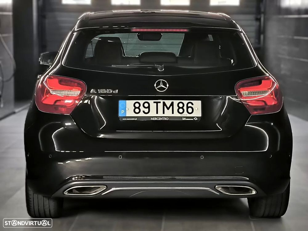 Mercedes-Benz A 180 d Urban - 12