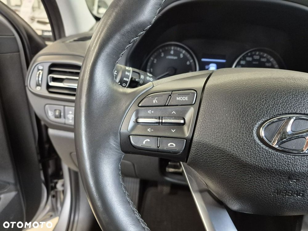 Hyundai i30 1.0 T-GDI Smart - 18