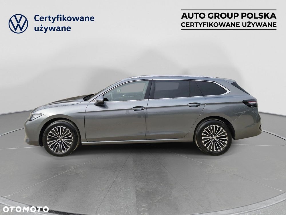 Volkswagen Passat - 4