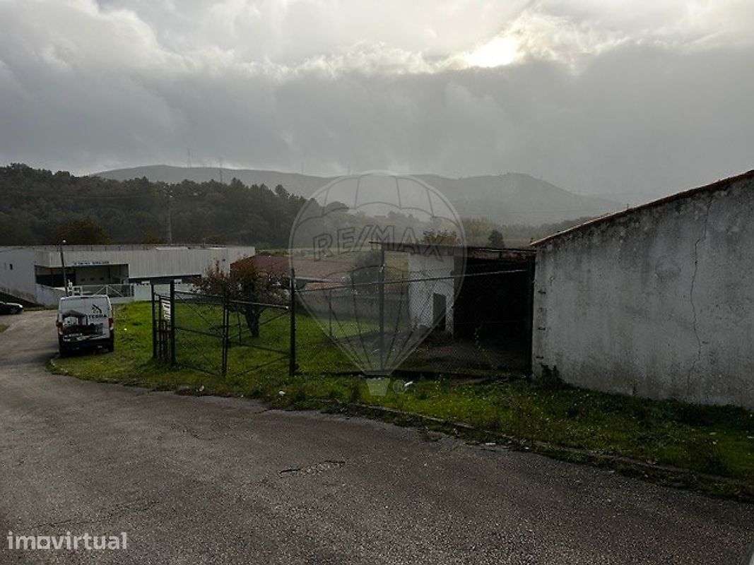 Terreno  para venda - Grande imagem: 2/4
