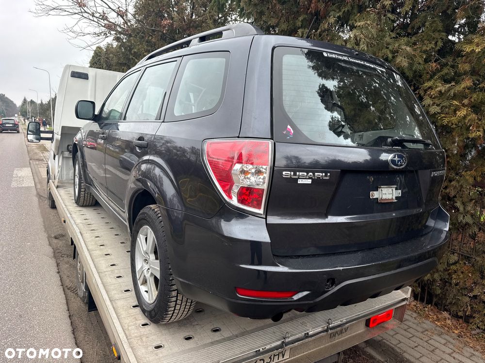 Subaru Forester 2.0X Automatik Exclusive - 3