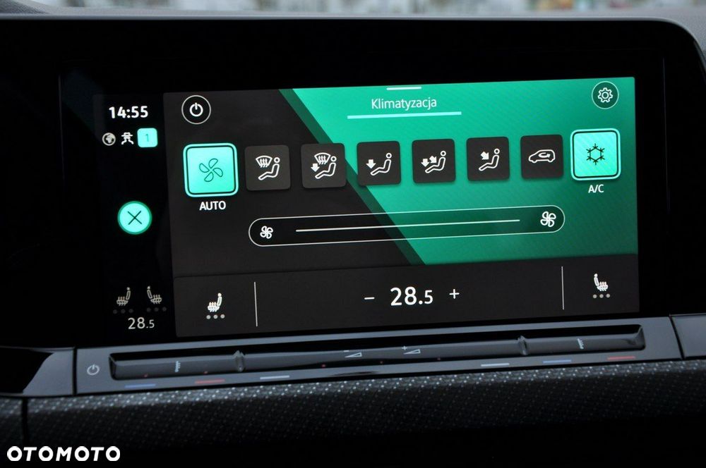 Volkswagen Golf - 25