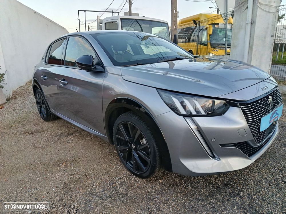 Peugeot e-208 50 kWh GT - 1