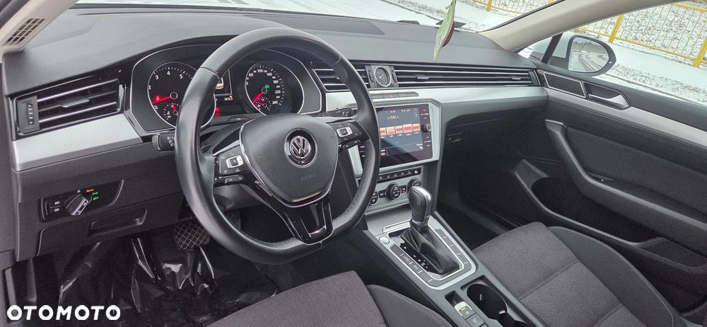 Volkswagen Passat 1.8 TSI BMT Comfortline DSG - 9