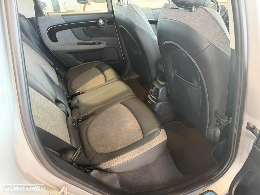 MINI Countryman Cooper SE ALL4 Auto - 18