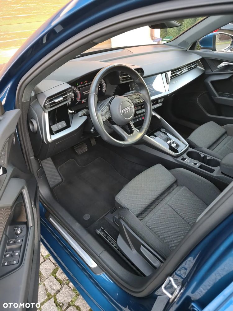 Audi A3 Limousine 30 TFSI S tronic advanced - 19