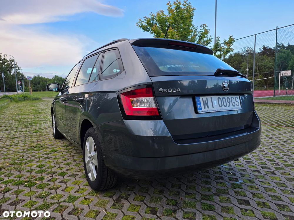 Skoda Fabia 1.0 TSI Ambition - 6