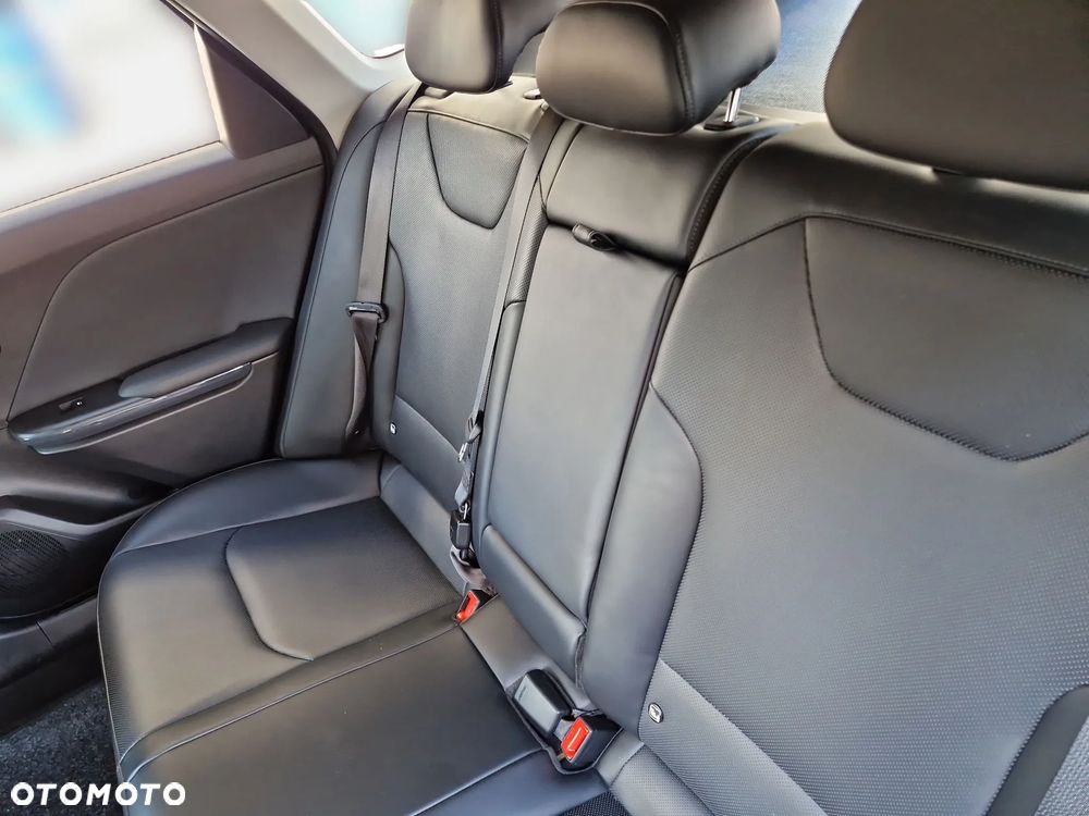 Kia K4 1.6 T-GDI L - 16